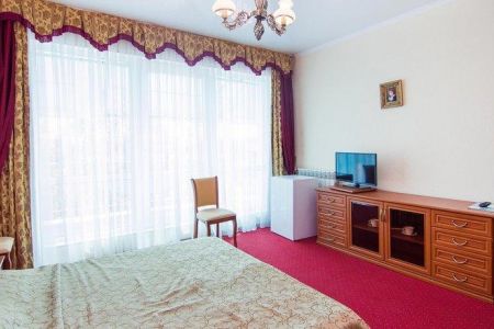 Стандартный 2-местный (с балконом, корпус 3)